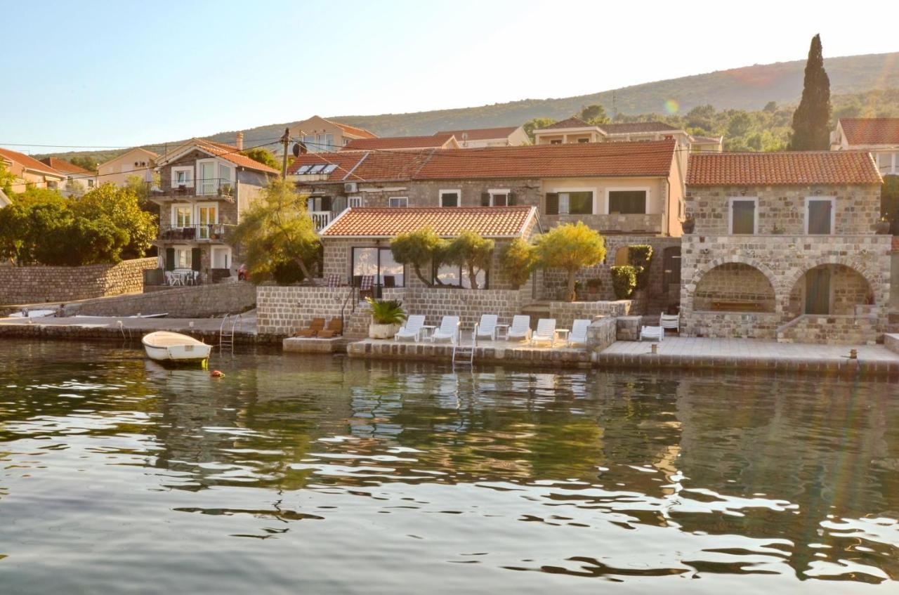 Leut Stone Residence Tivat Zewnętrze zdjęcie