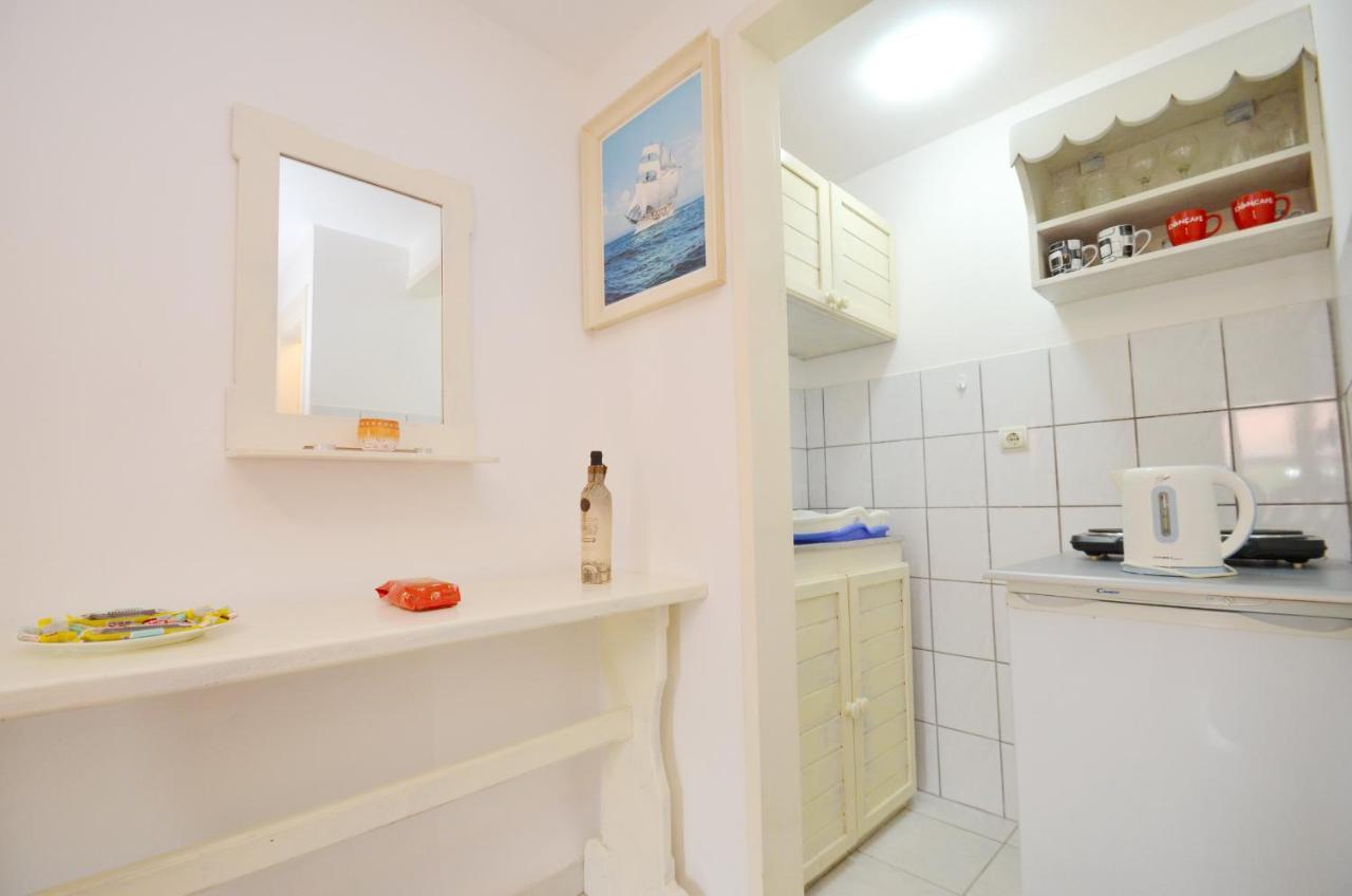 Leut Stone Residence Tivat Zewnętrze zdjęcie