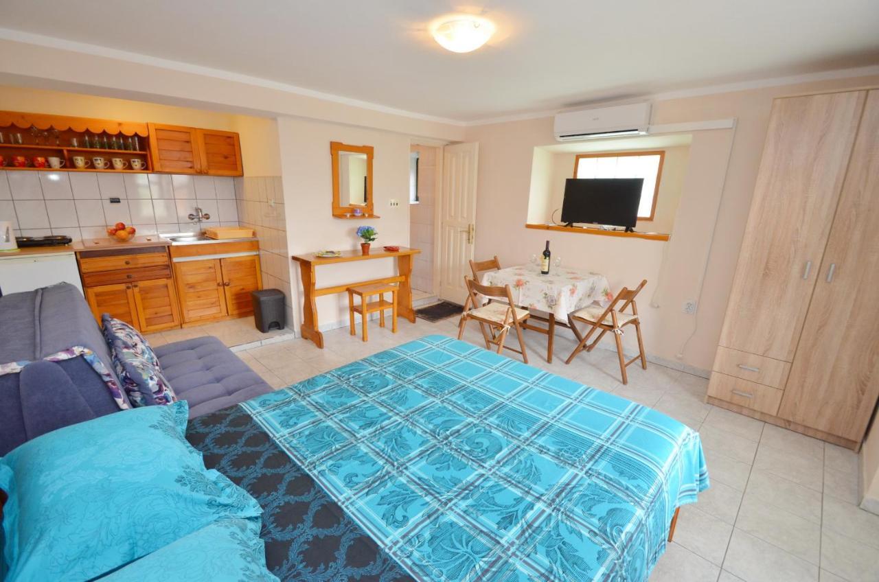 Leut Stone Residence Tivat Zewnętrze zdjęcie