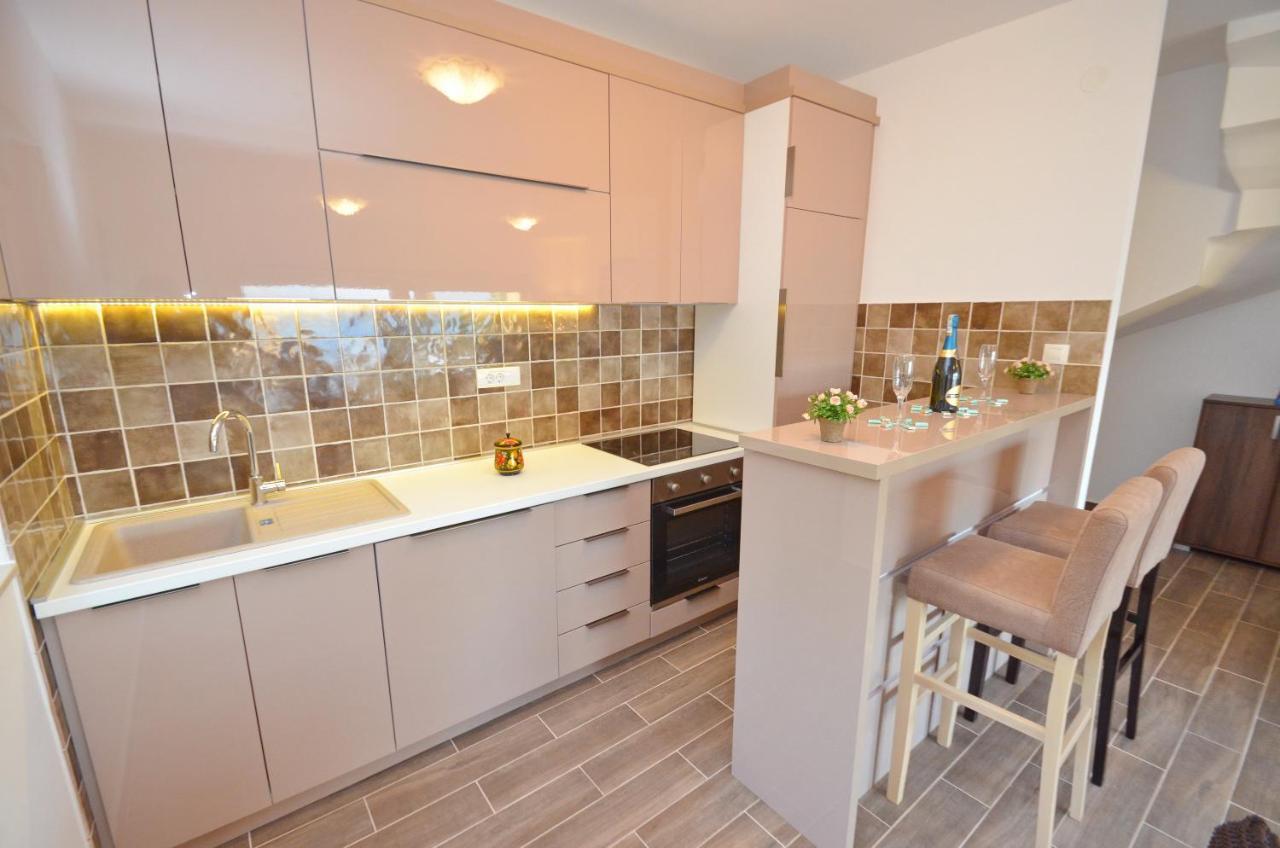 Leut Stone Residence Tivat Zewnętrze zdjęcie