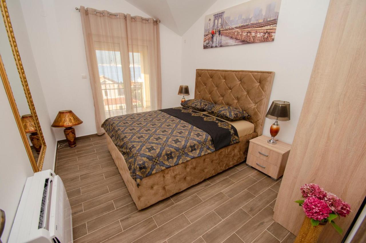 Leut Stone Residence Tivat Zewnętrze zdjęcie