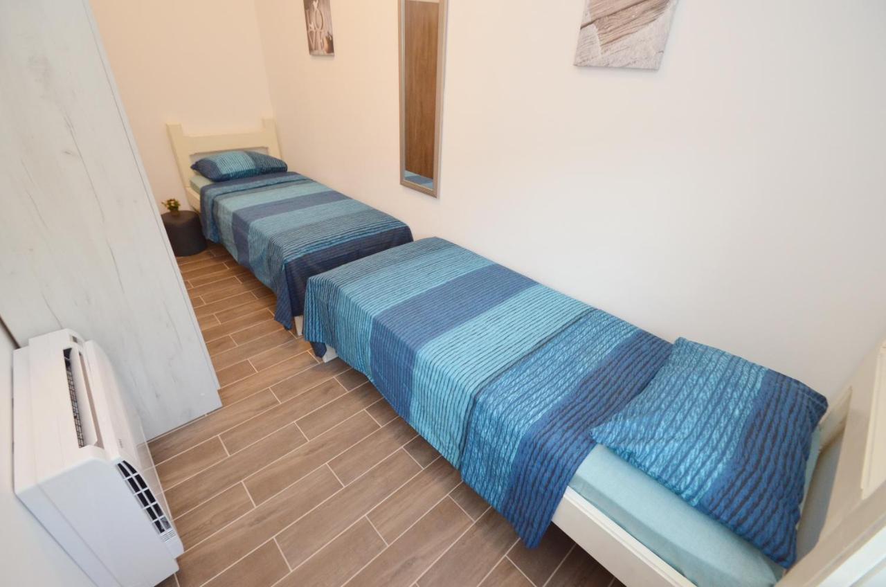 Leut Stone Residence Tivat Zewnętrze zdjęcie